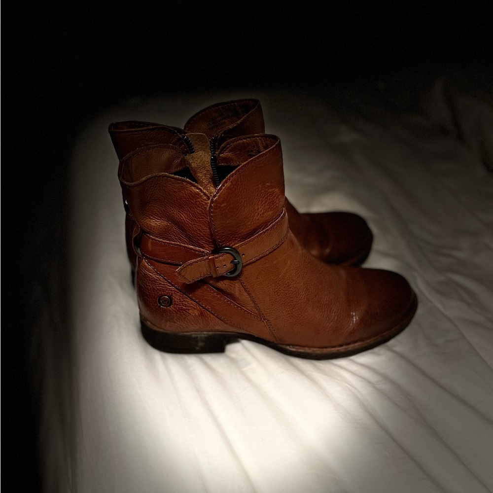 Leather boots